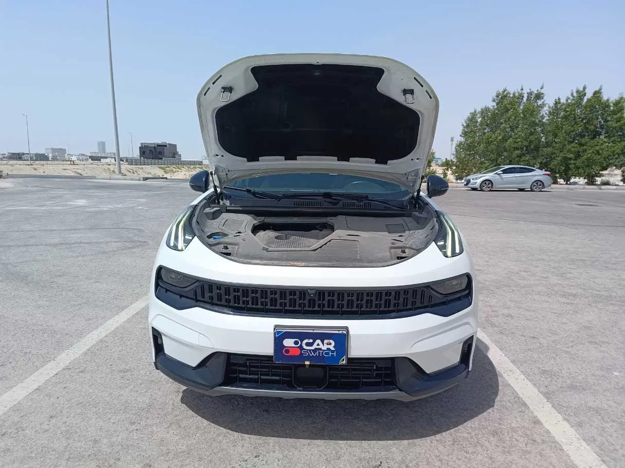 Car image 38