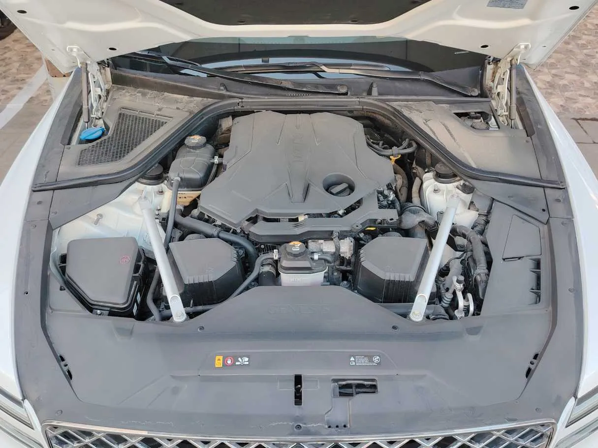Car image 40