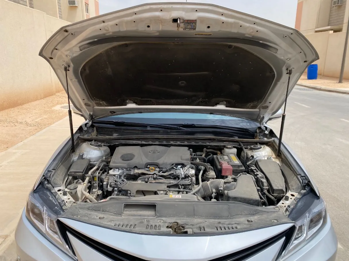 Car image 27