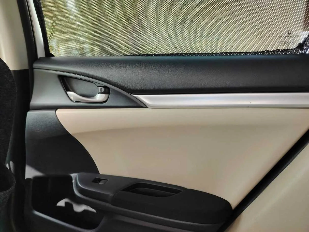 Car image 39