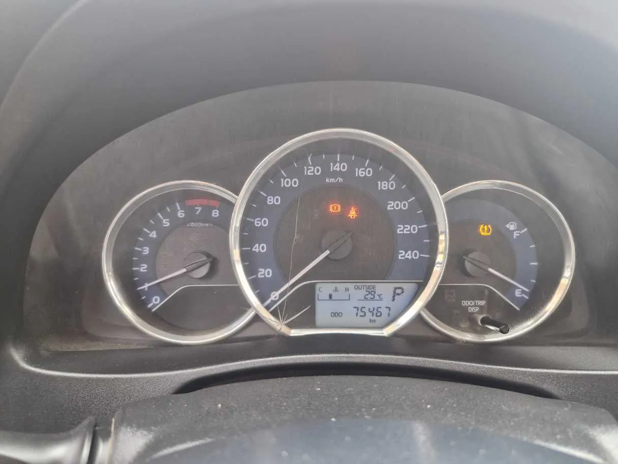 Car image 20