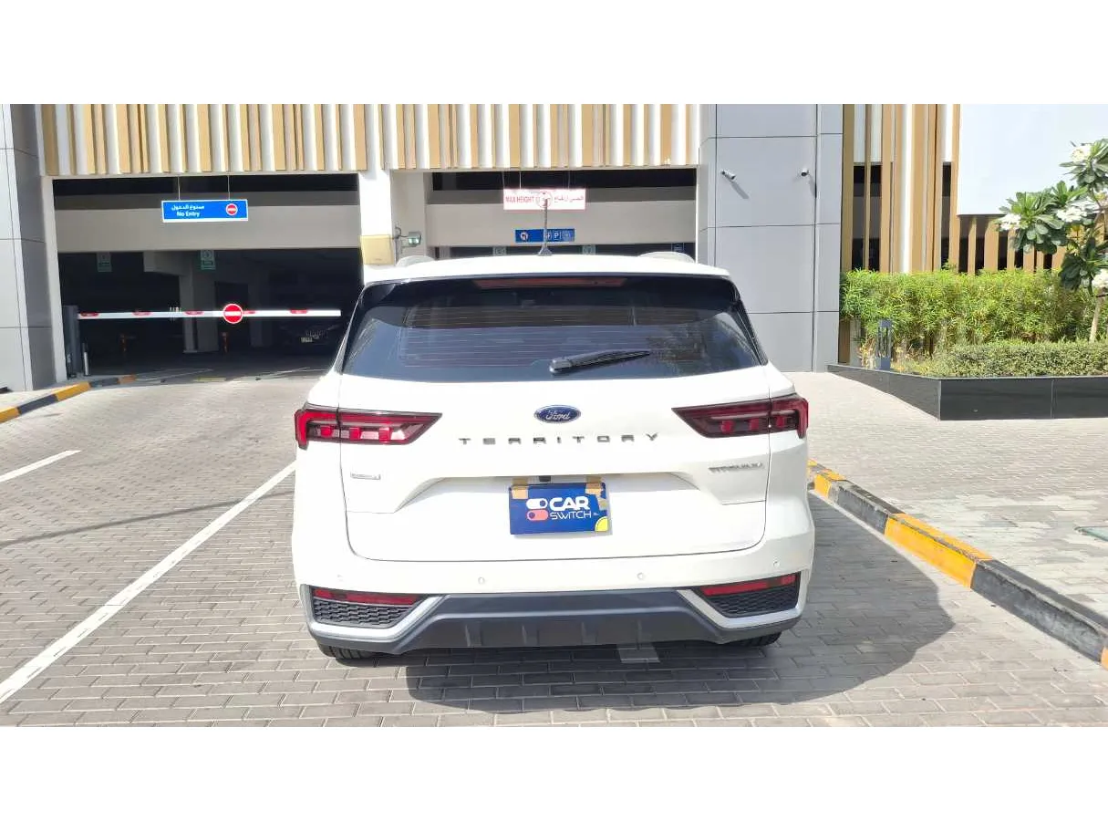 Car image 6