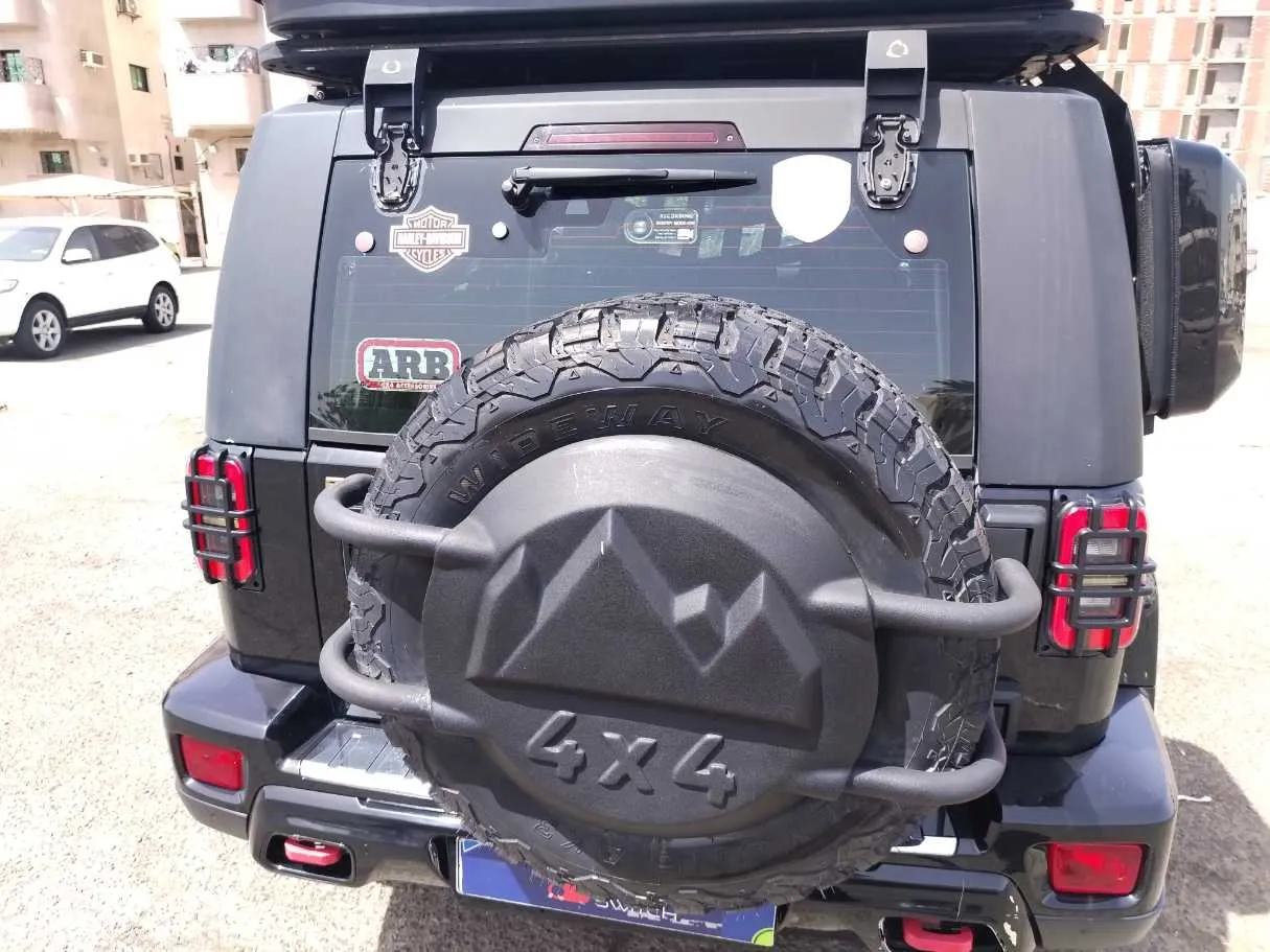 Car image 36