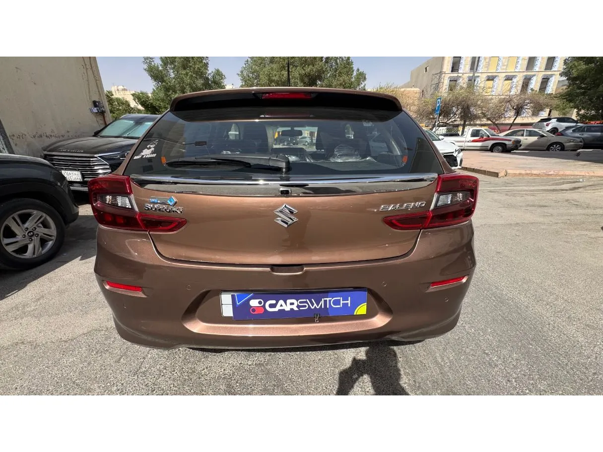 Car image 6