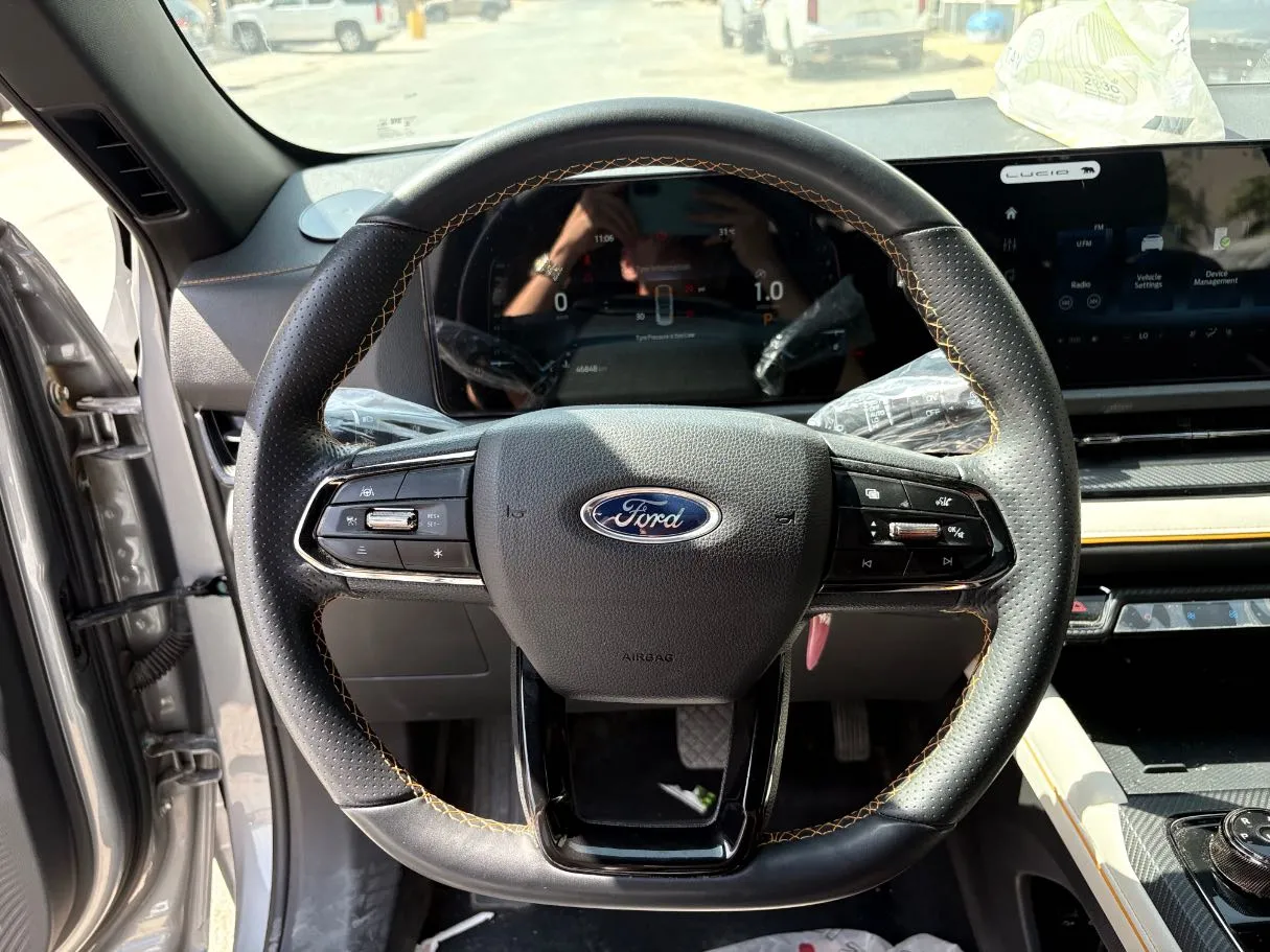 Car image 22