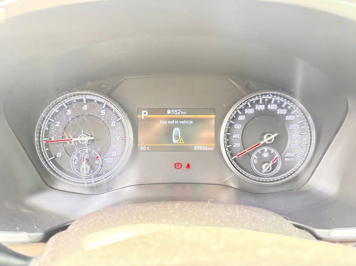 Car image 23