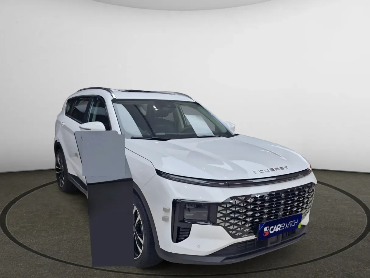 Car image 2