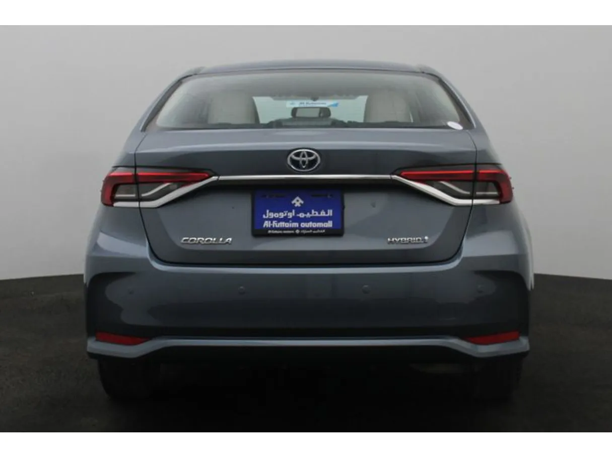 Car image 12