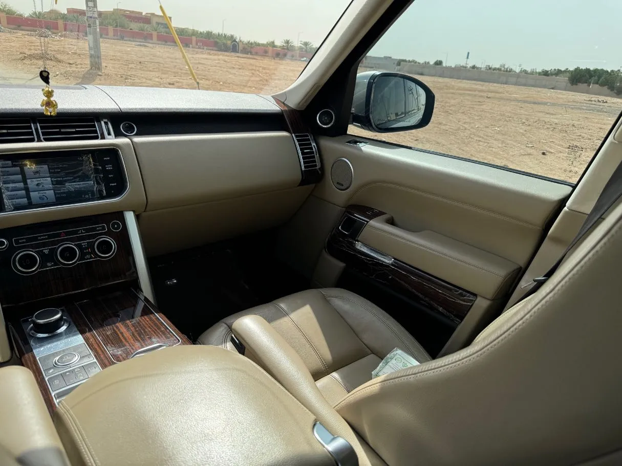 Car image 31