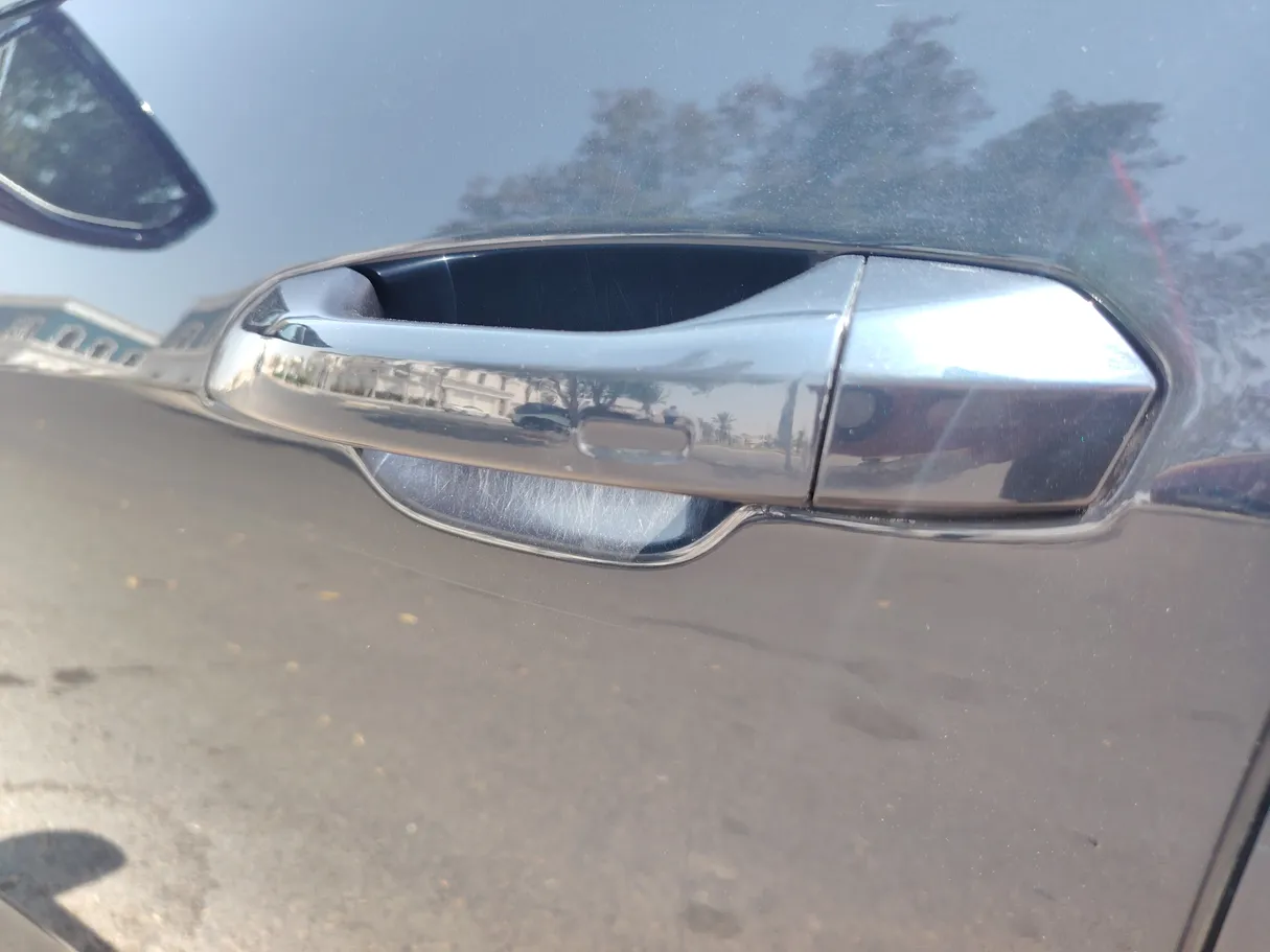 Car image 27