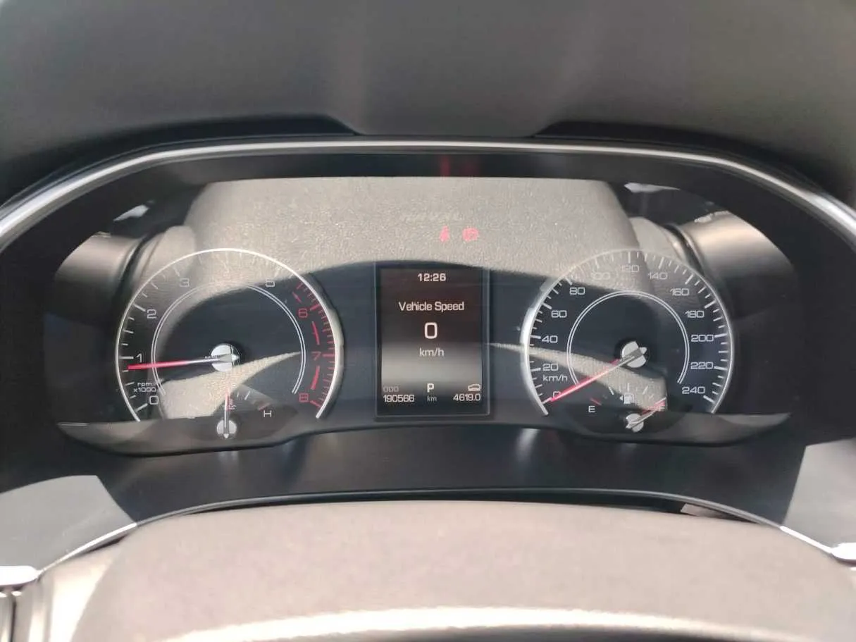 Car image 29