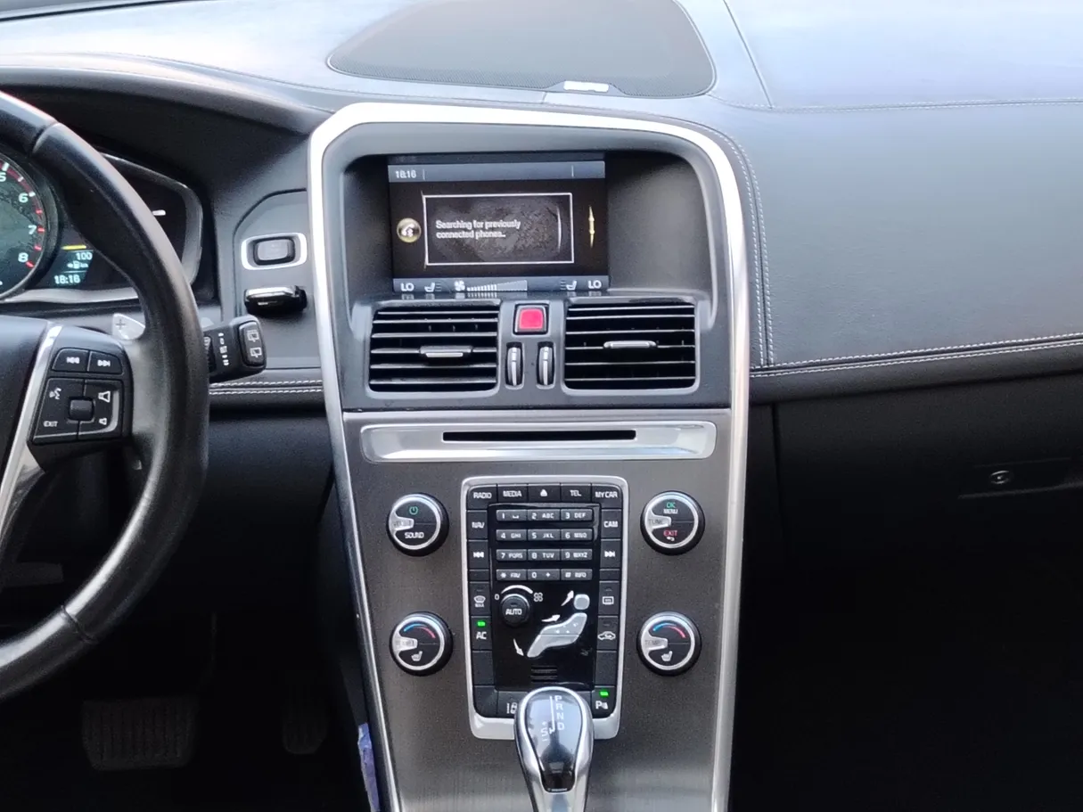 Car image 22