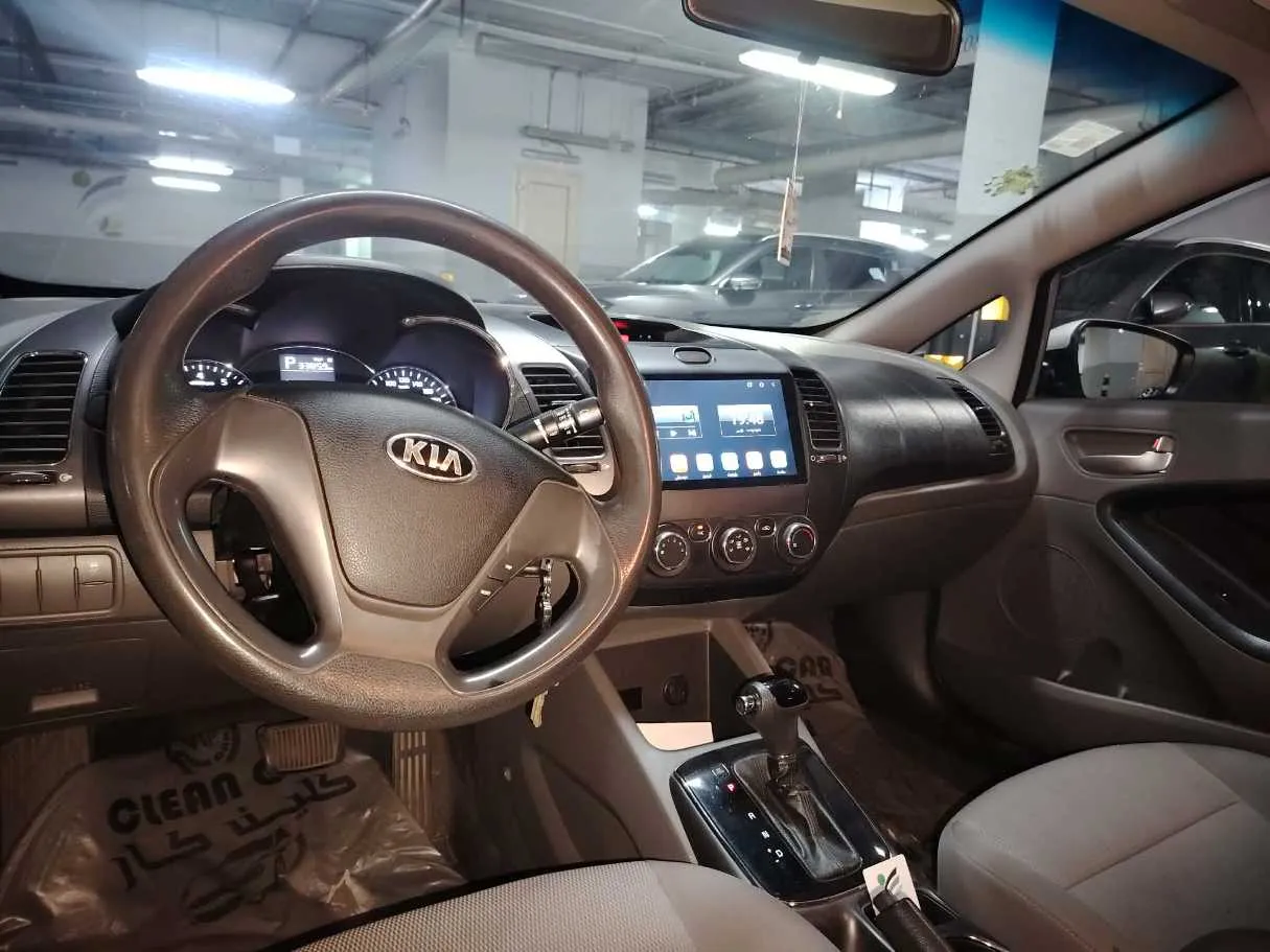 Car image 26