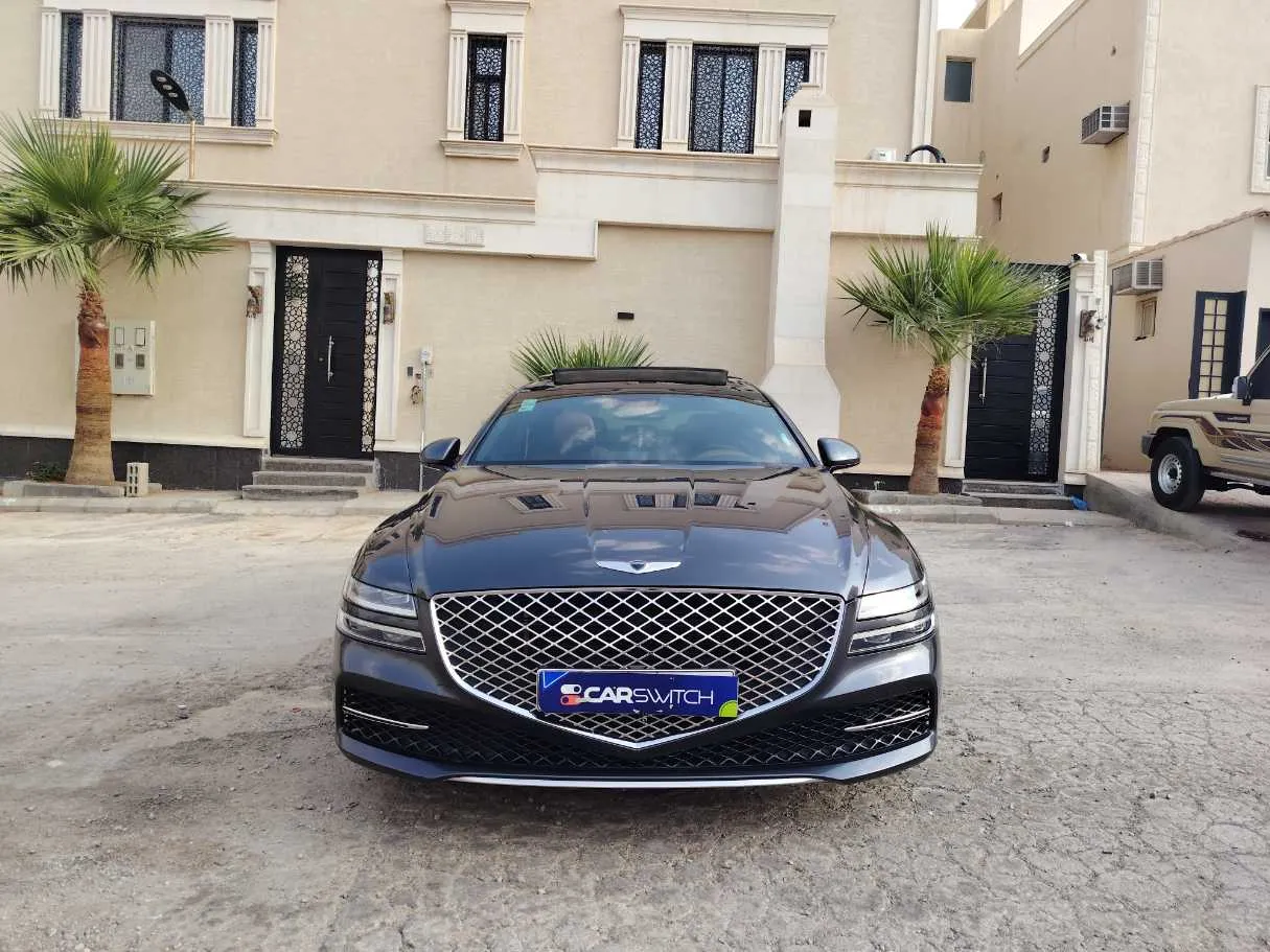 Car image 2