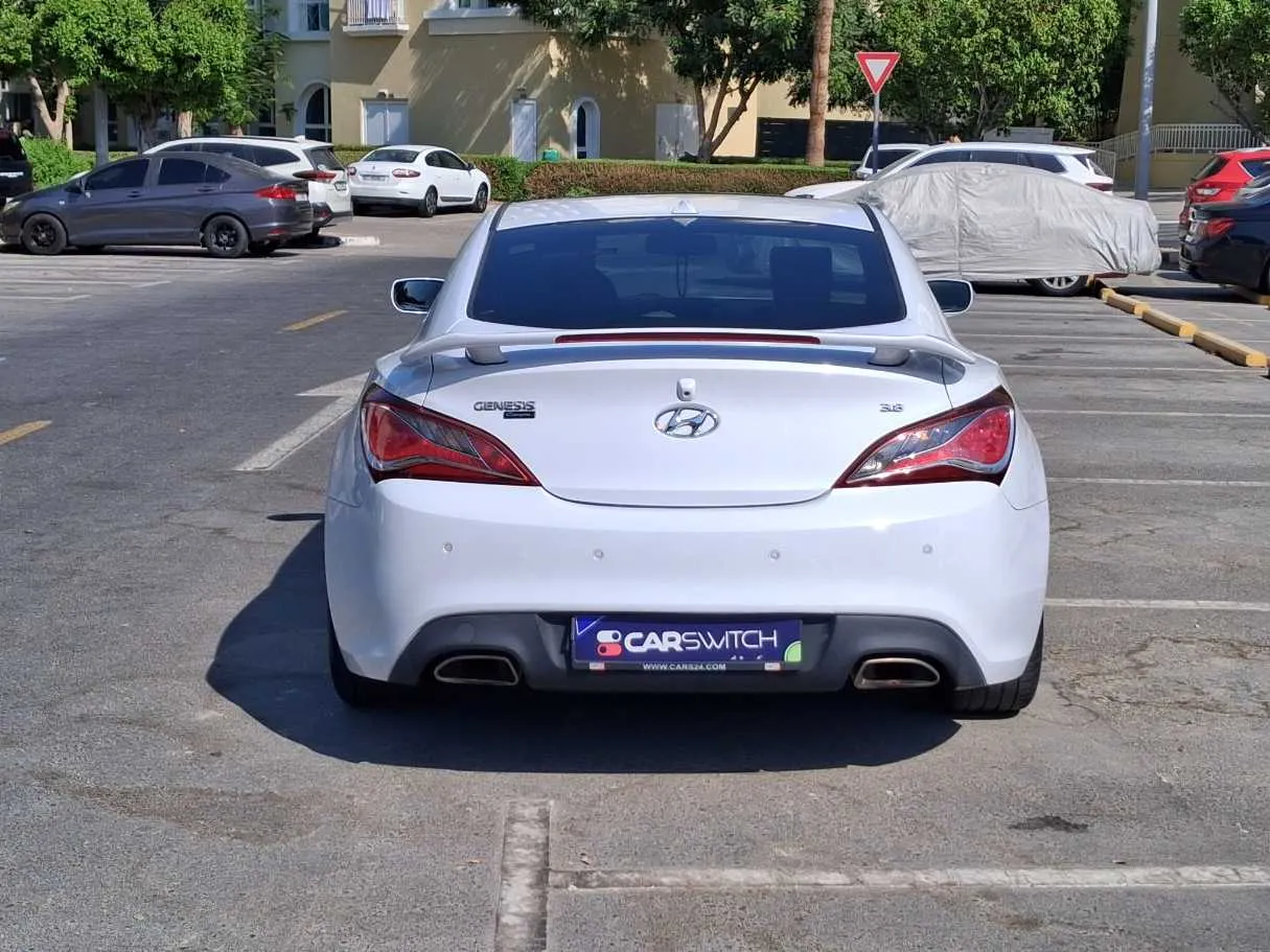 Car image 6
