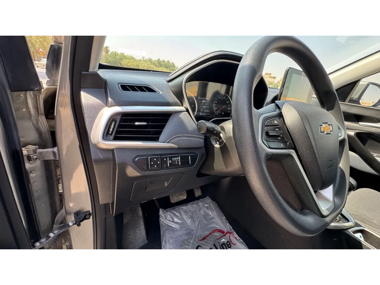 Car image 22