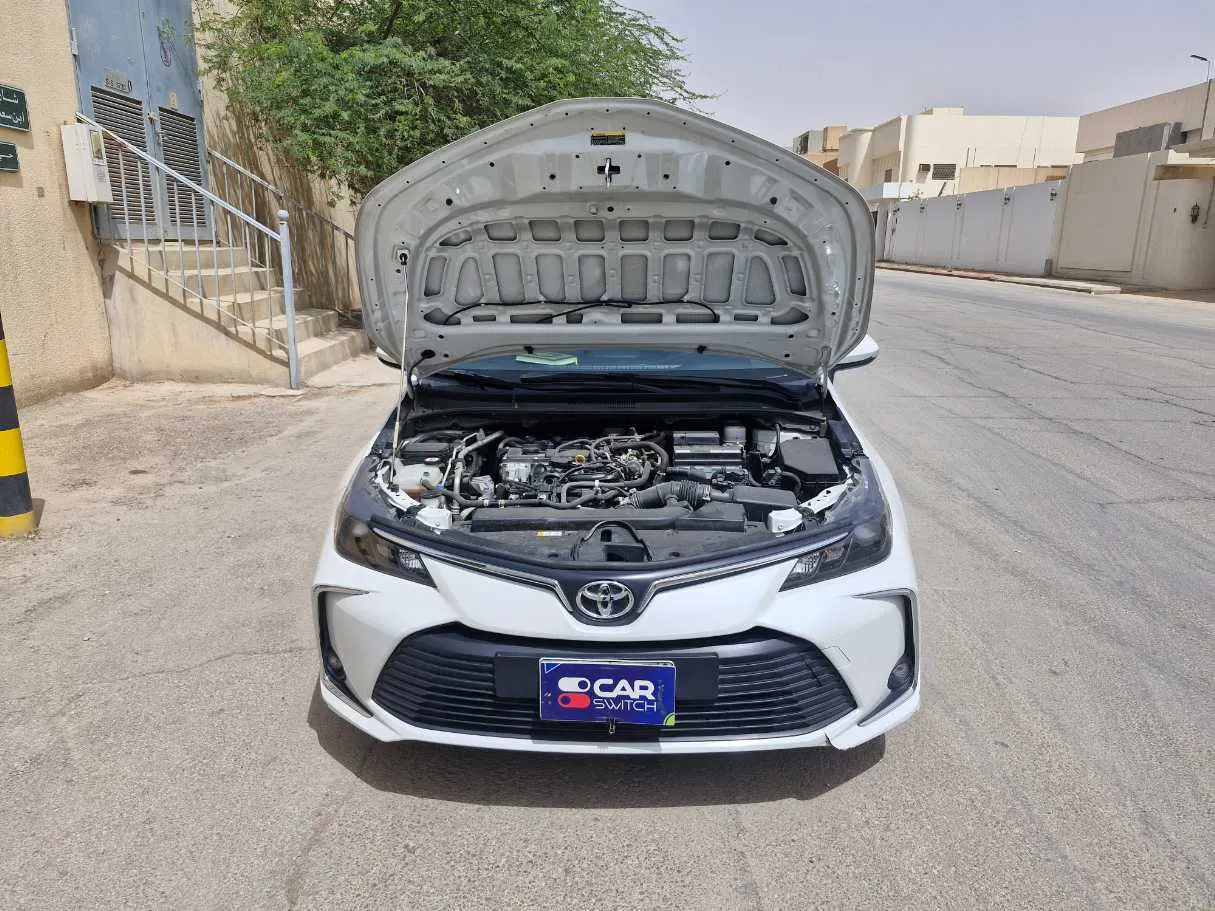 Car image 21