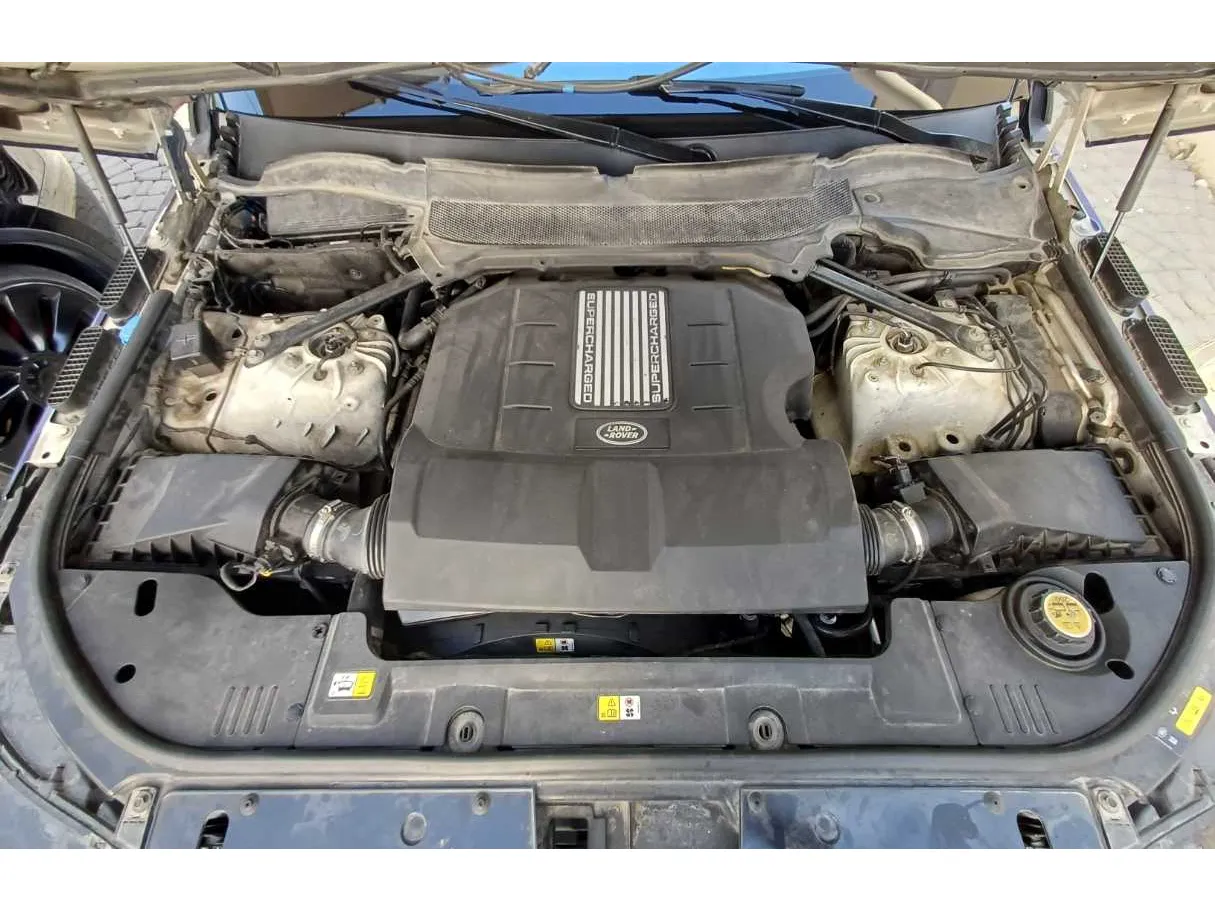 Car image 21
