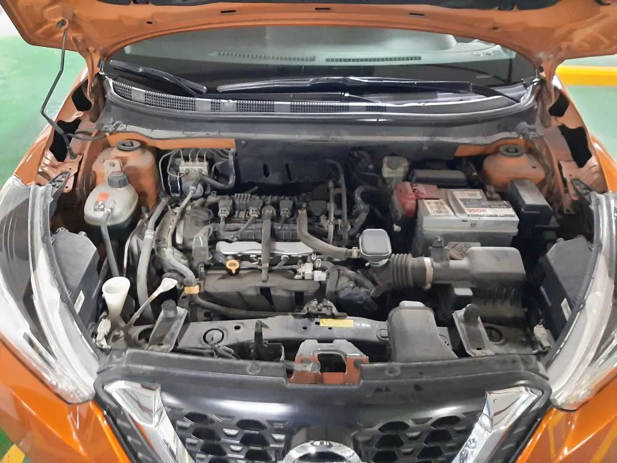 Car image 16
