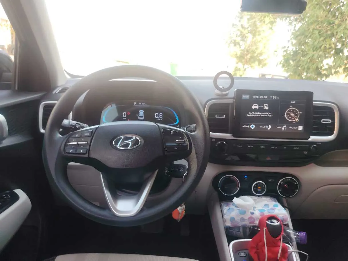 Car image 17