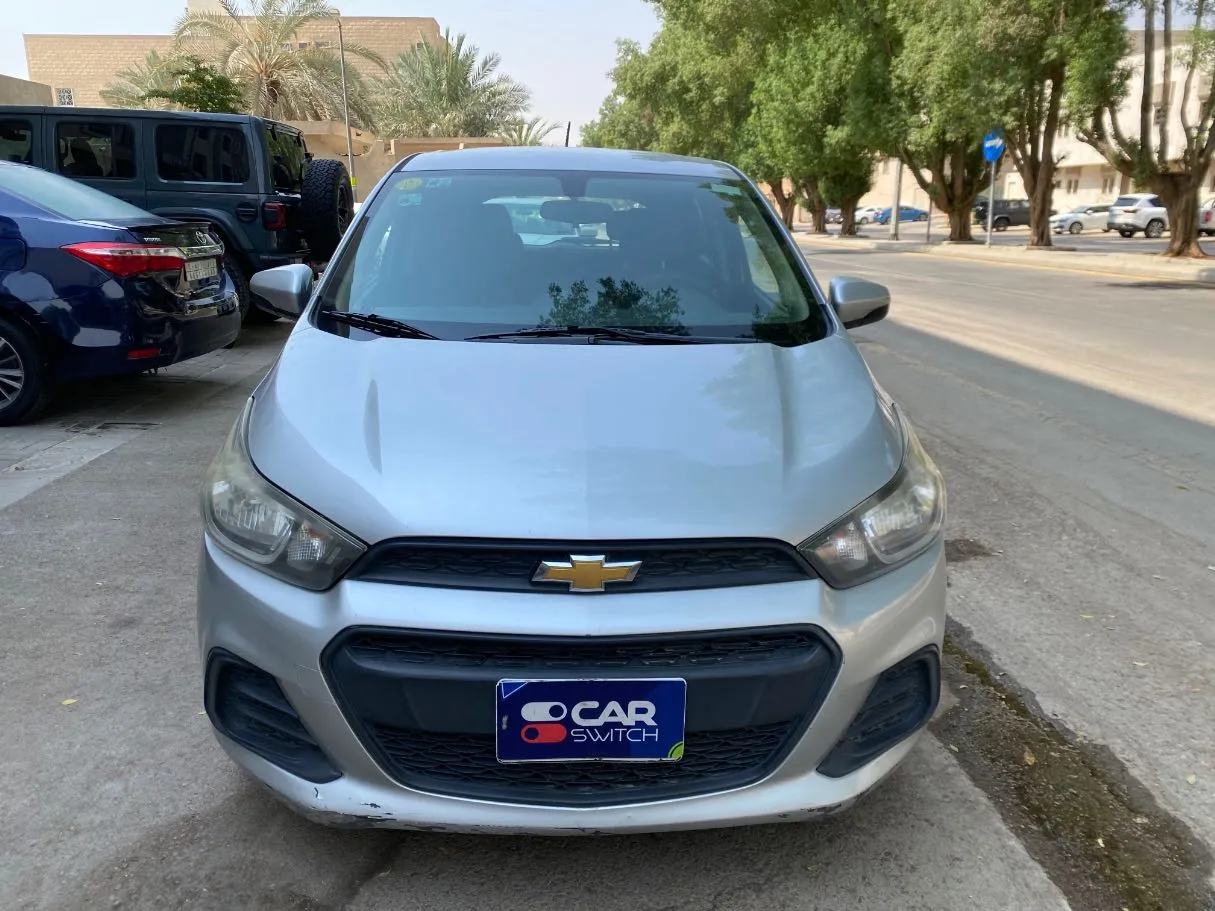 Car image 2