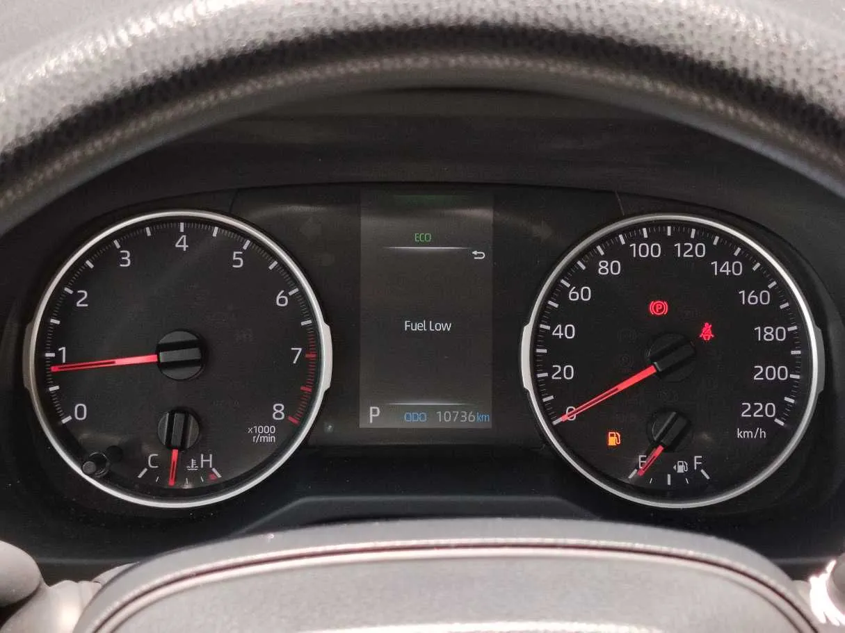 Car image 23