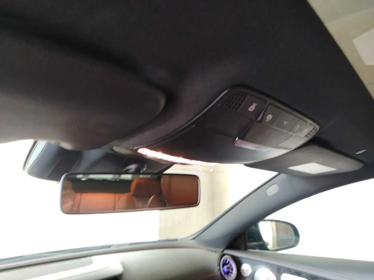 Car image 31