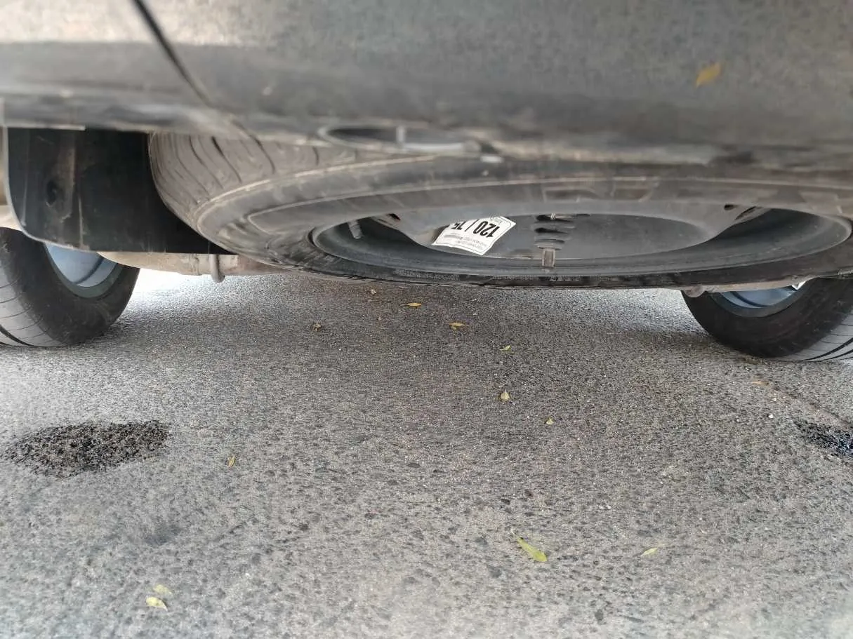 Car image 47