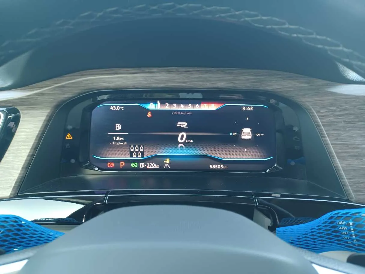 Car image 17