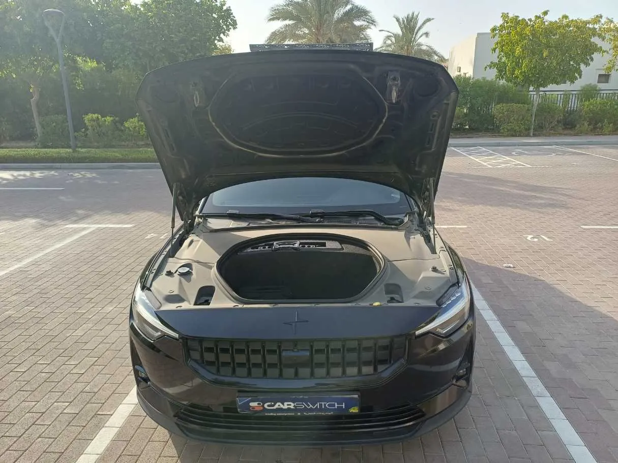 Car image 25