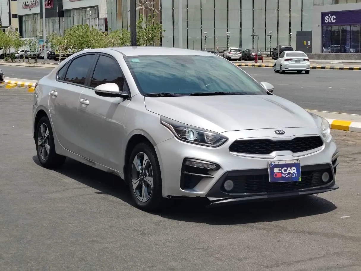 Car image 3