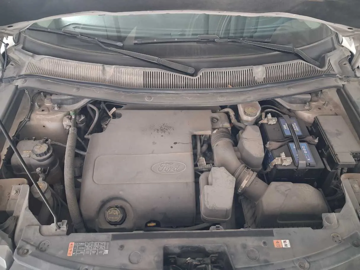 Car image 29