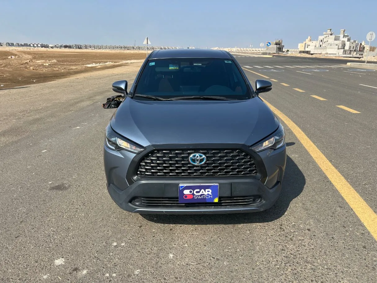 Car image 2
