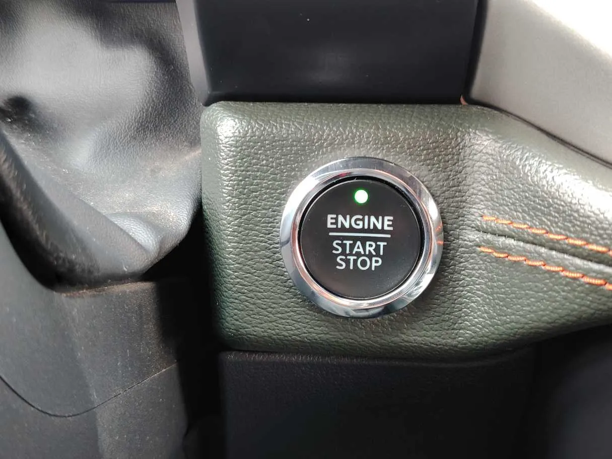 Car image 27