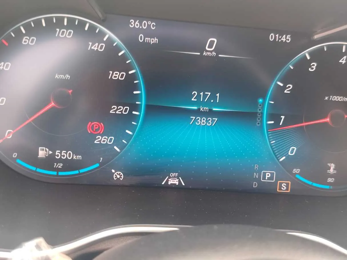 Car image 22