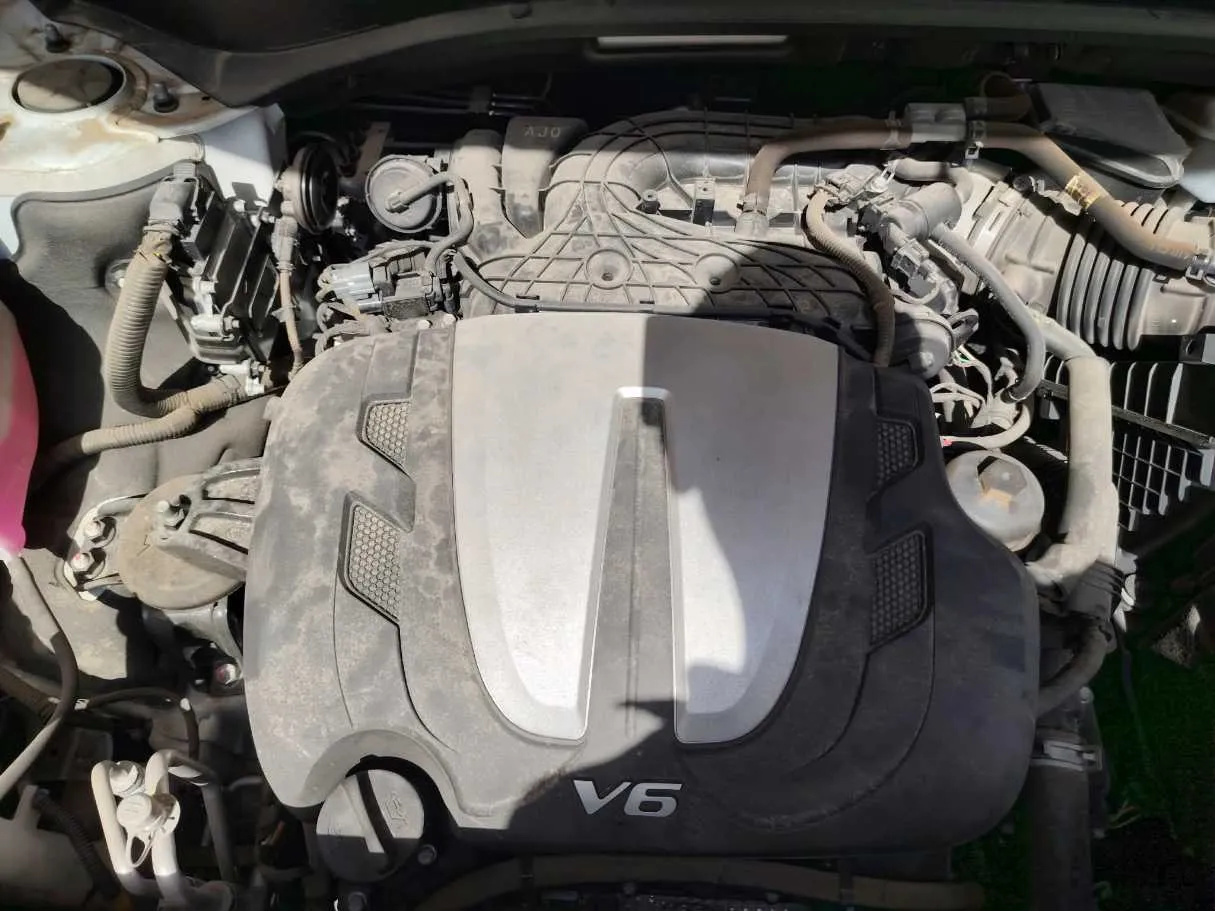 Car image 47