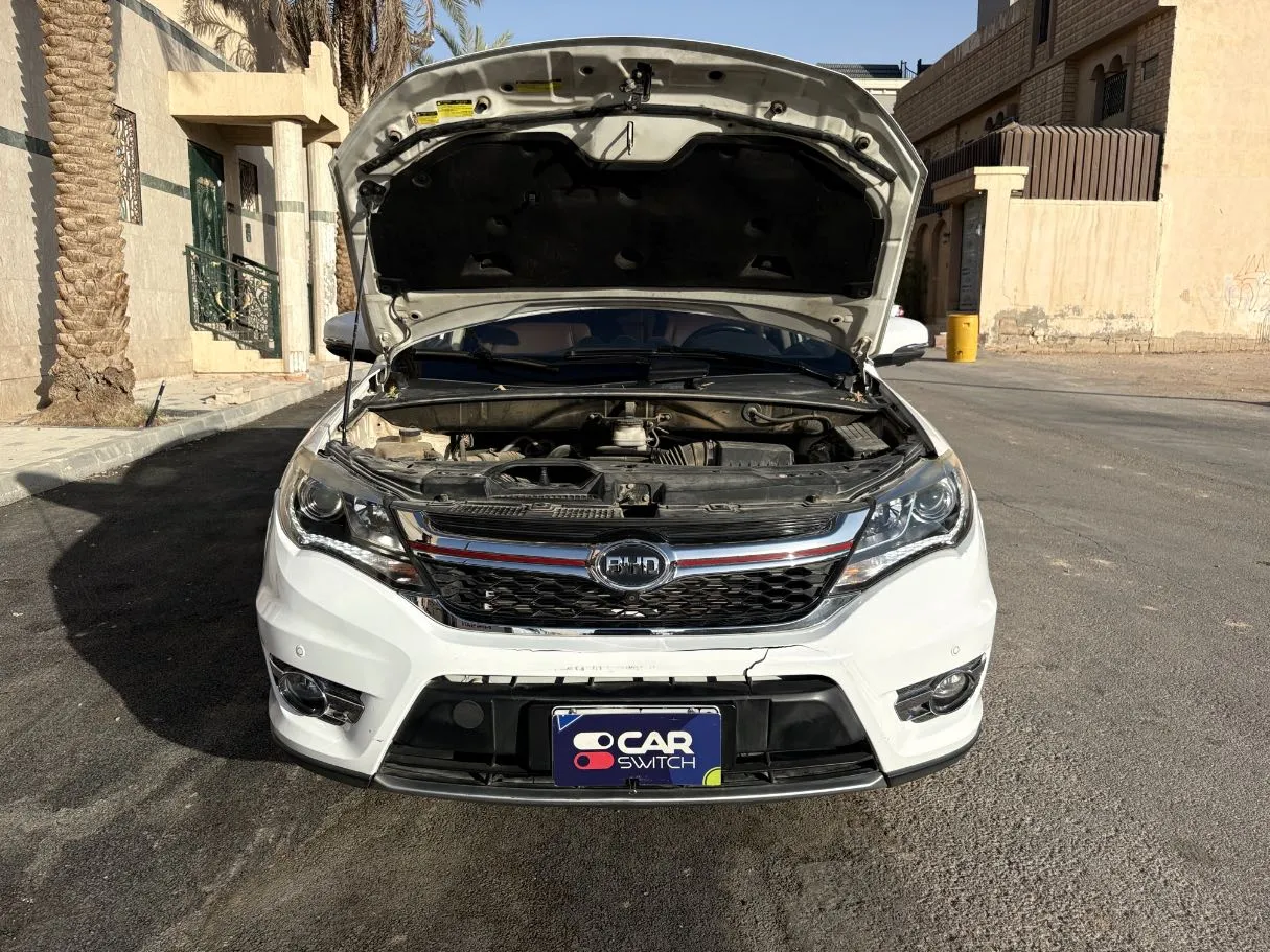 Car image 29