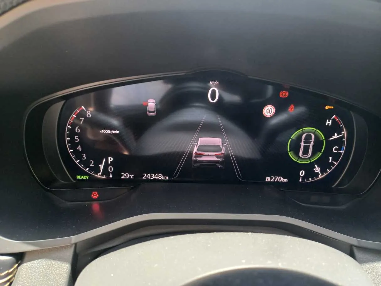 Car image 21