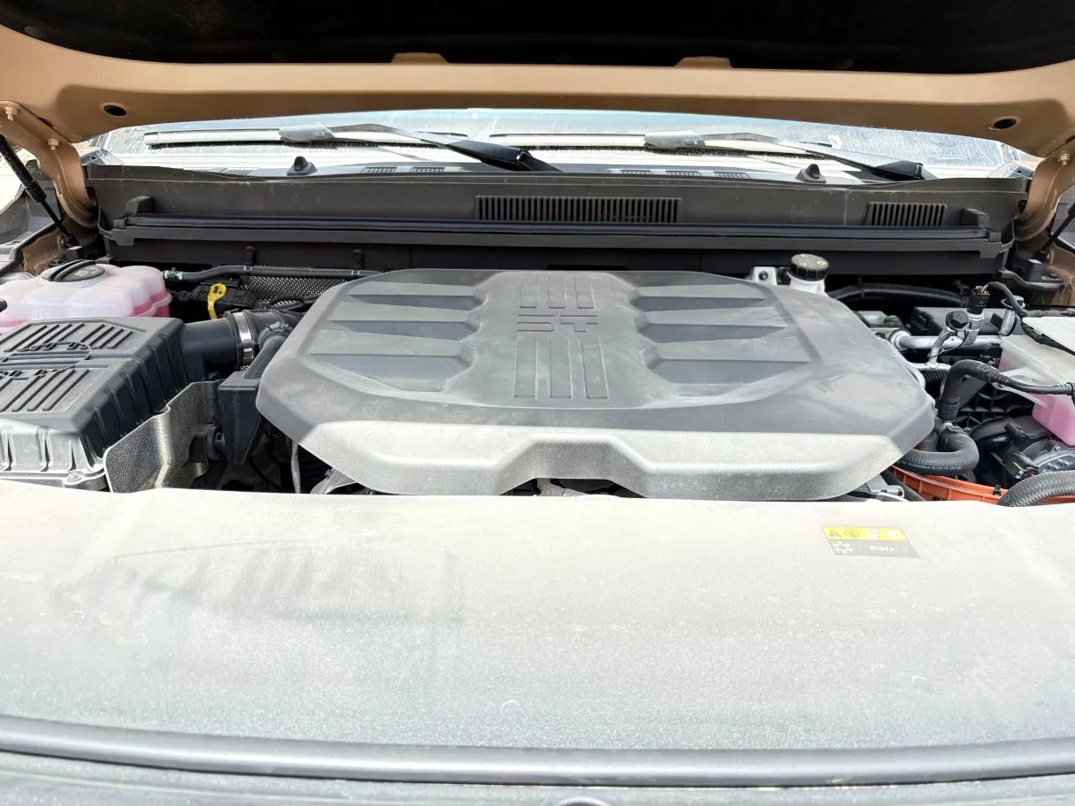 Car image 35