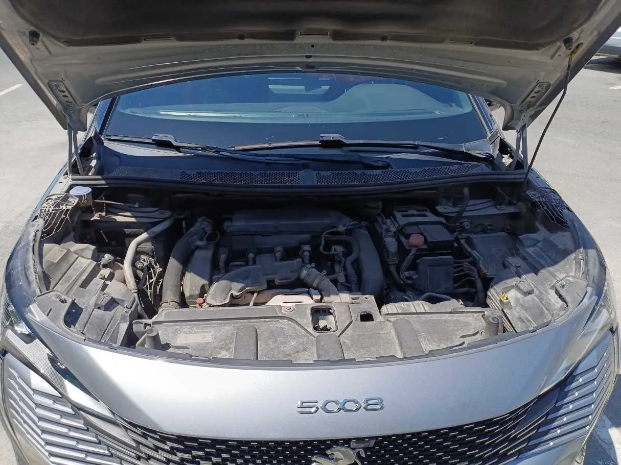 Car image 29