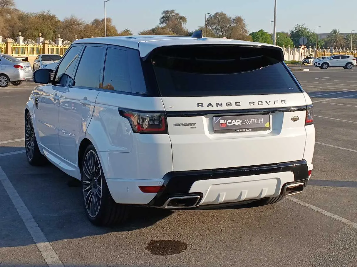 Car image 7