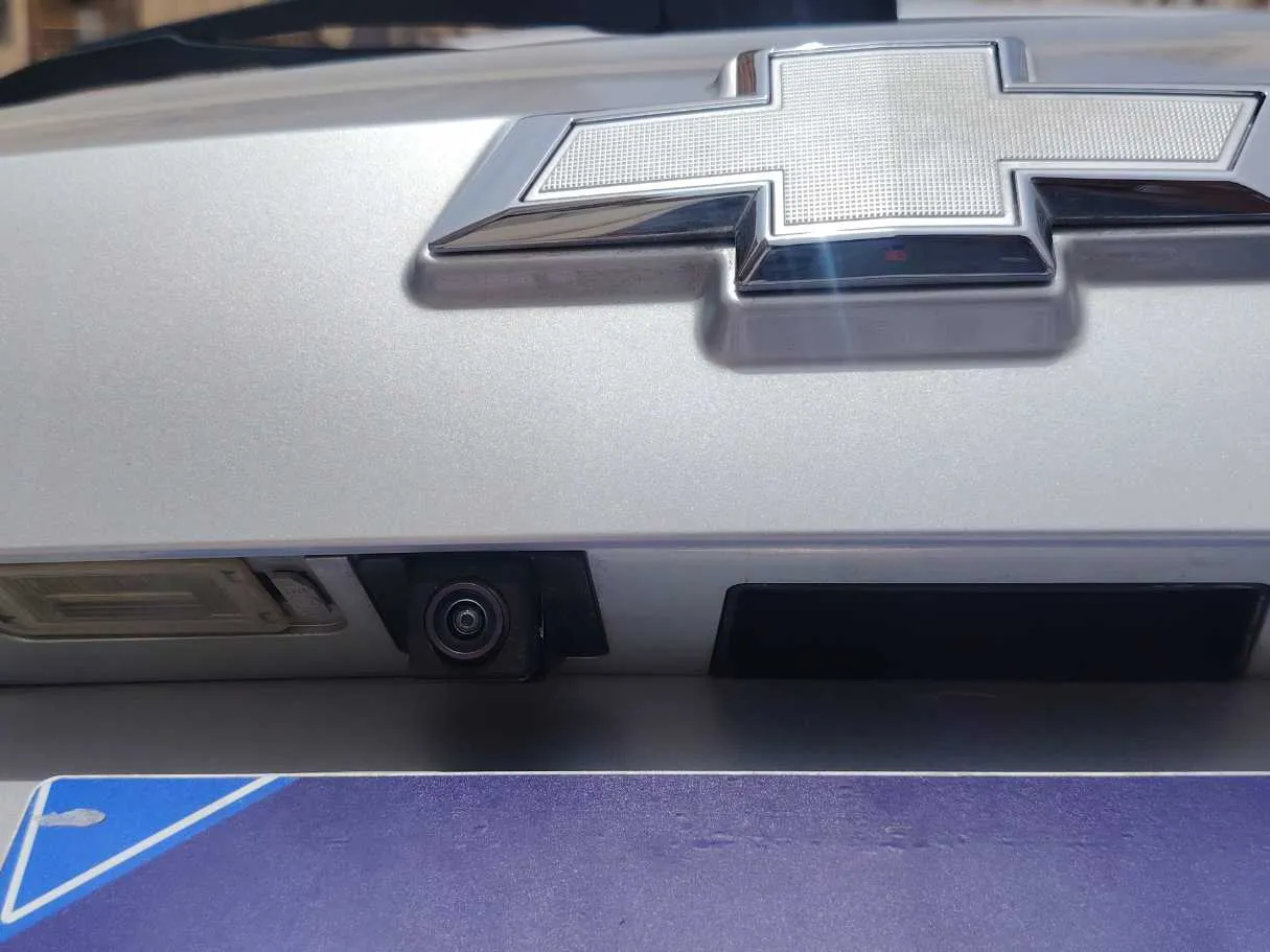 Car image 32