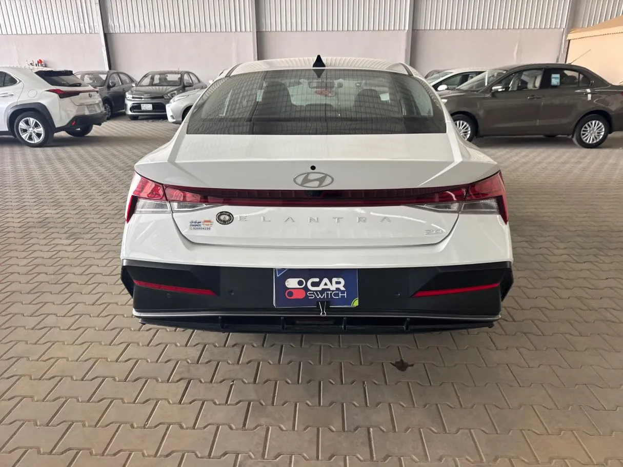 Car image 6