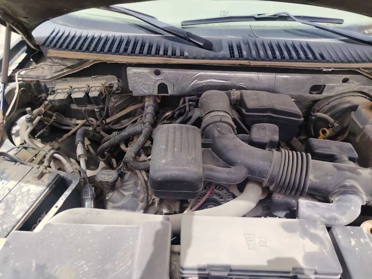 Car image 36