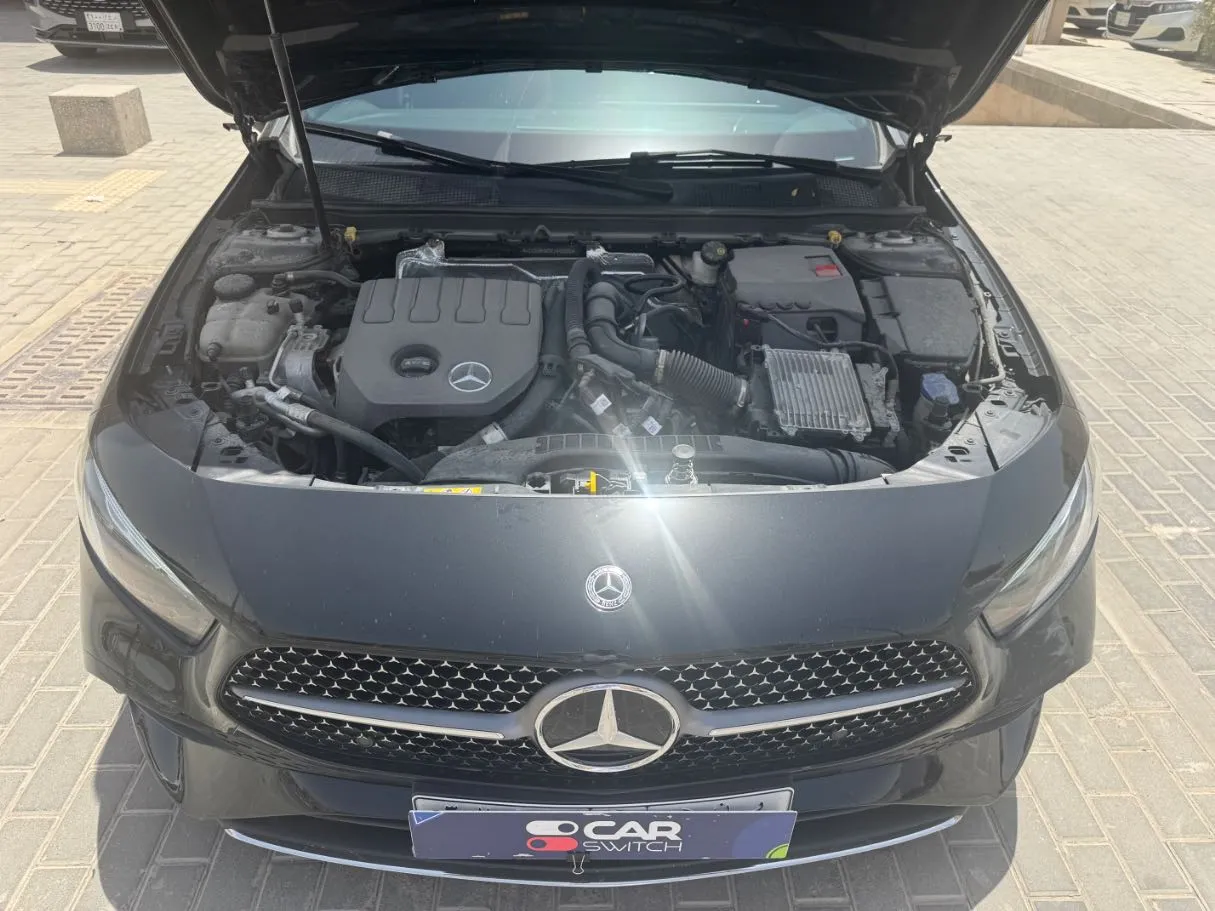 Car image 21