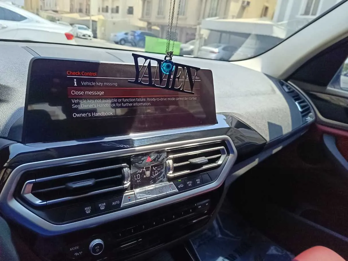 Car image 28