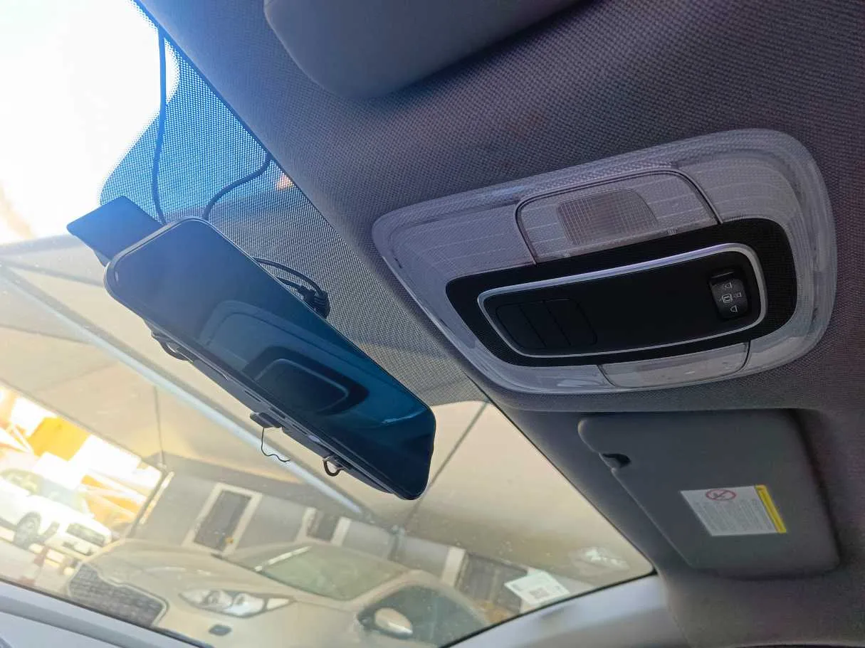 Car image 31