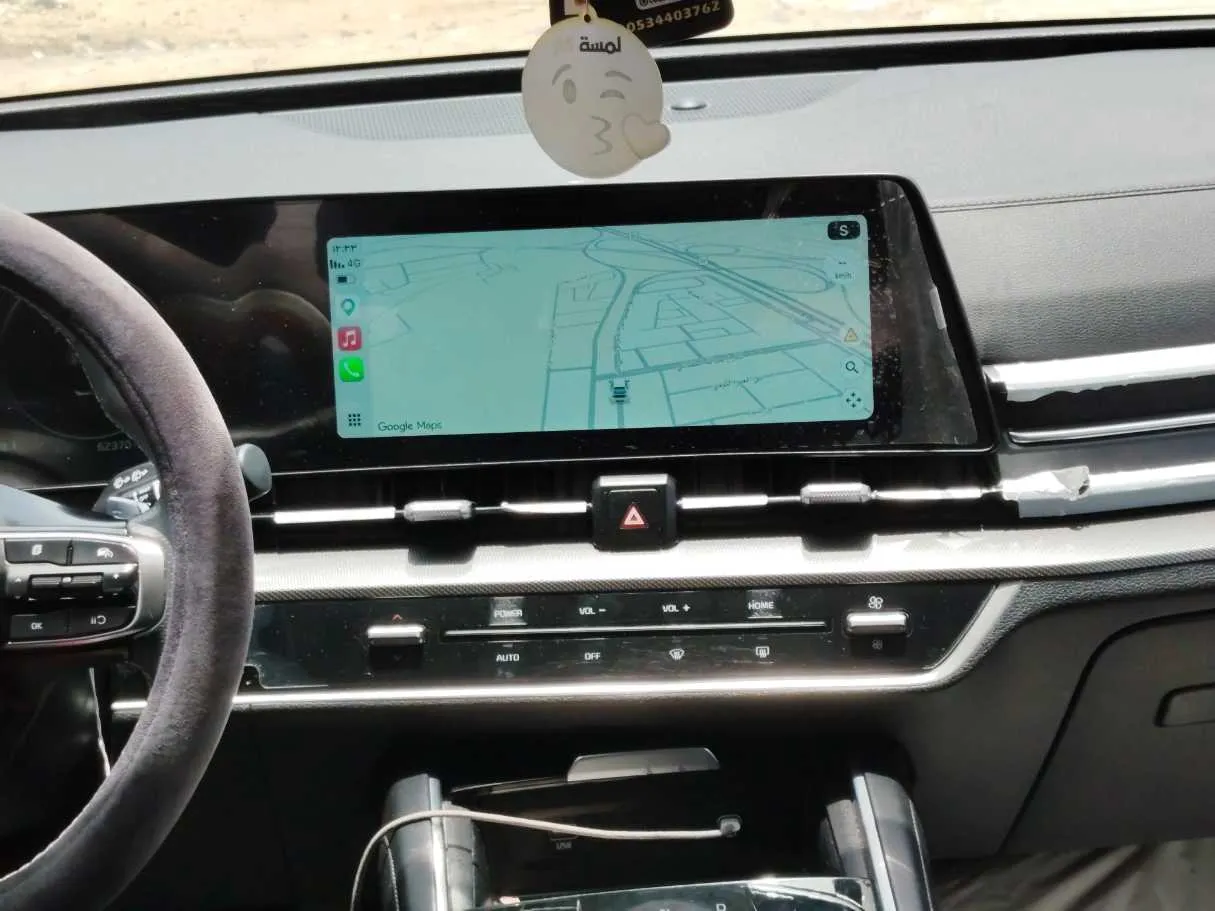 Car image 20