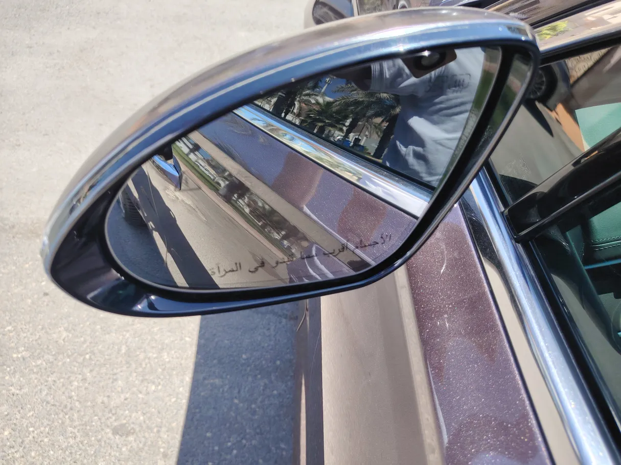 Car image 31