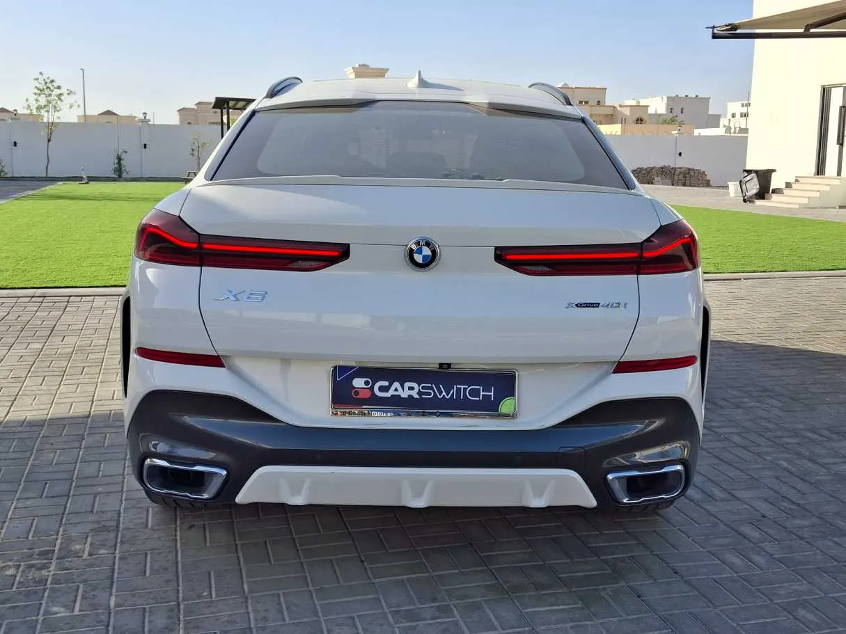 Car image 6